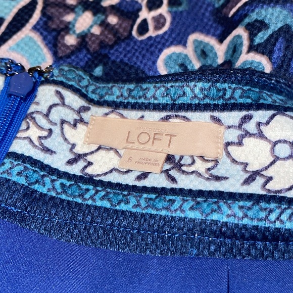 Loft Pencil Skirt - Barely Worn! - Picture 4 of 4